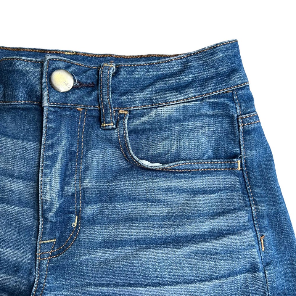American Eagle Hi-Rise Shortie Size 2 Medium Wash Jean Shorts Super Stretch - Picture 5 of 6